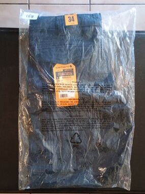 Carhartt Men's Relaxed Fit Dark Blue Jeans
